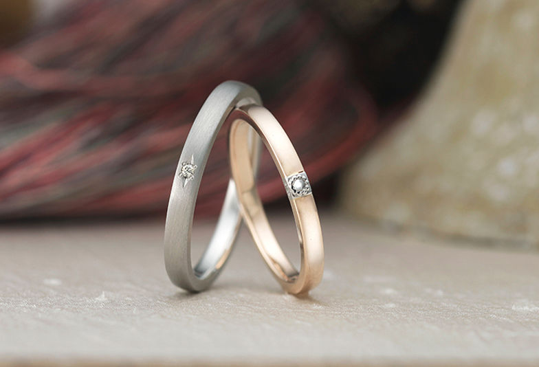ピンクゴールド結婚指輪シンプル